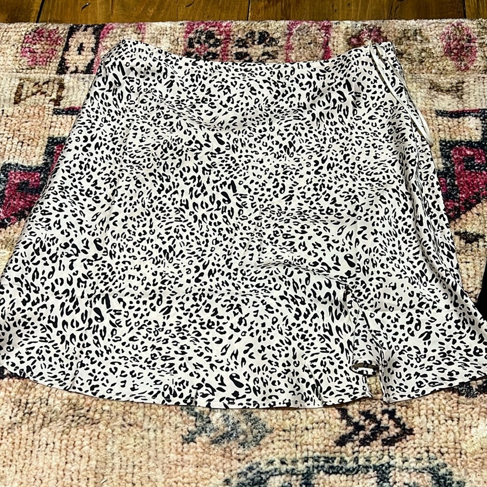 Cheetah print silk (ish) skirt!